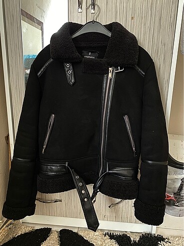 l Beden Stradivarius mont