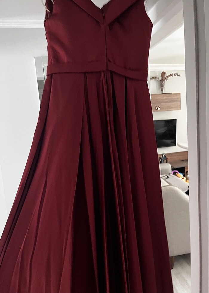 Mercan rengi uzun saten abiye elbise - Görsel 3