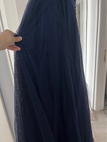 Lacivert işlemeli uzun abiye elbise - Görsel 6