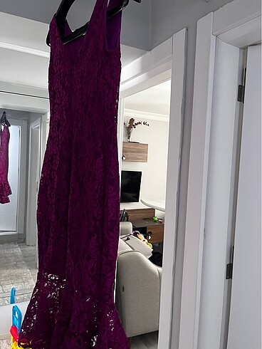 Midi boy koyu pembe dantel işlemeli elbise - Görsel 7