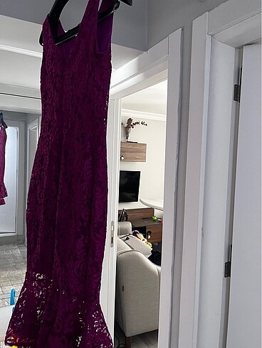 Midi boy koyu pembe dantel işlemeli elbise - Görsel 8