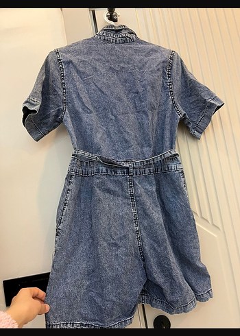 Düğmeli Kısa Kollu Denim Tulum - Görsel 2