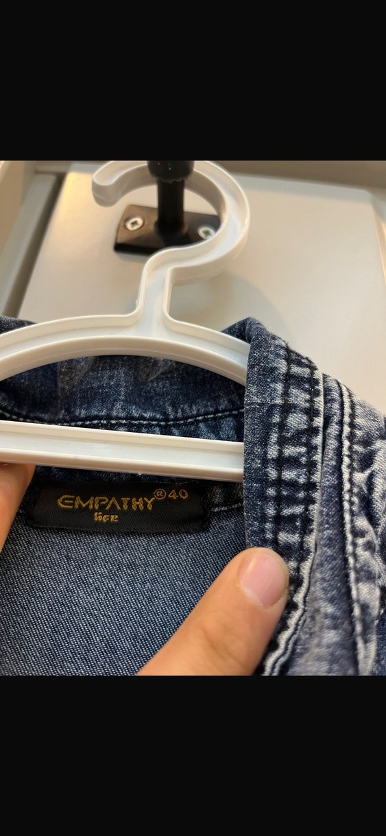 Düğmeli Kısa Kollu Denim Tulum - Görsel 3