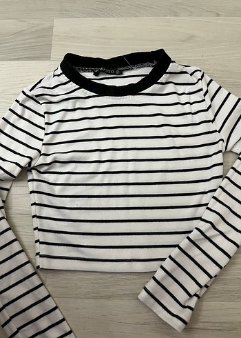 Uzun Kollu Çizgili Beyaz Crop Top - Görsel 2