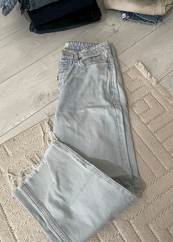 Mango Acik Mavi Rahat Kesim Jean