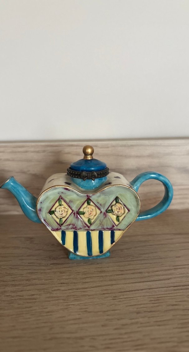 Renkli Seramik Kalp Şeklinde Demlik - Görsel 3