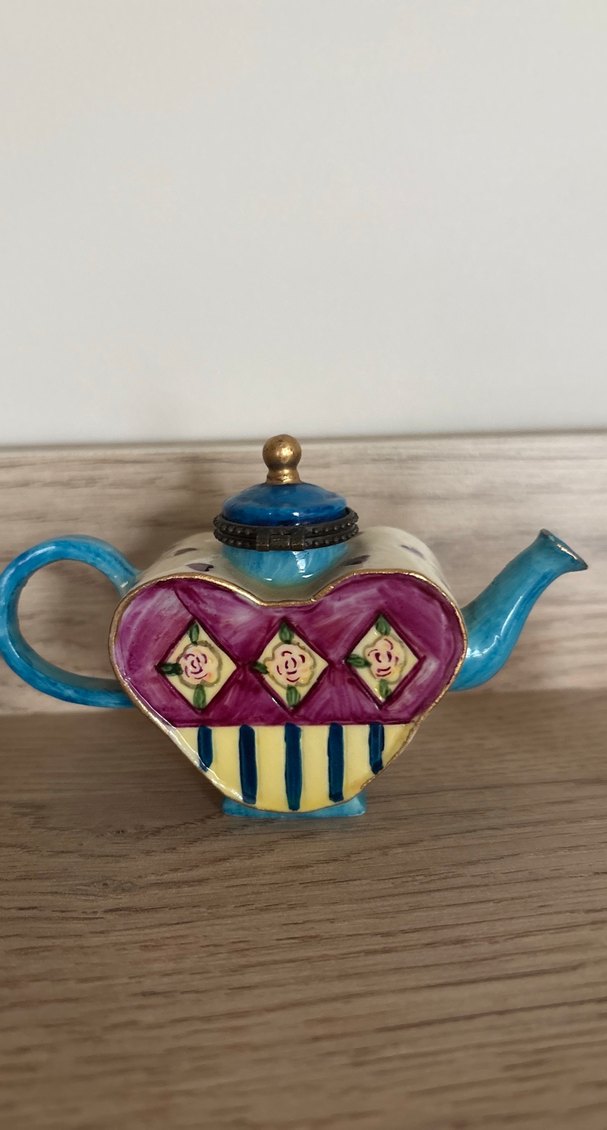 Renkli Seramik Kalp Şeklinde Demlik - Görsel 2