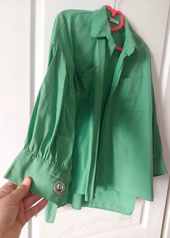 Düğmeli Yeşil Keten Midi Gömlek - Görsel 2