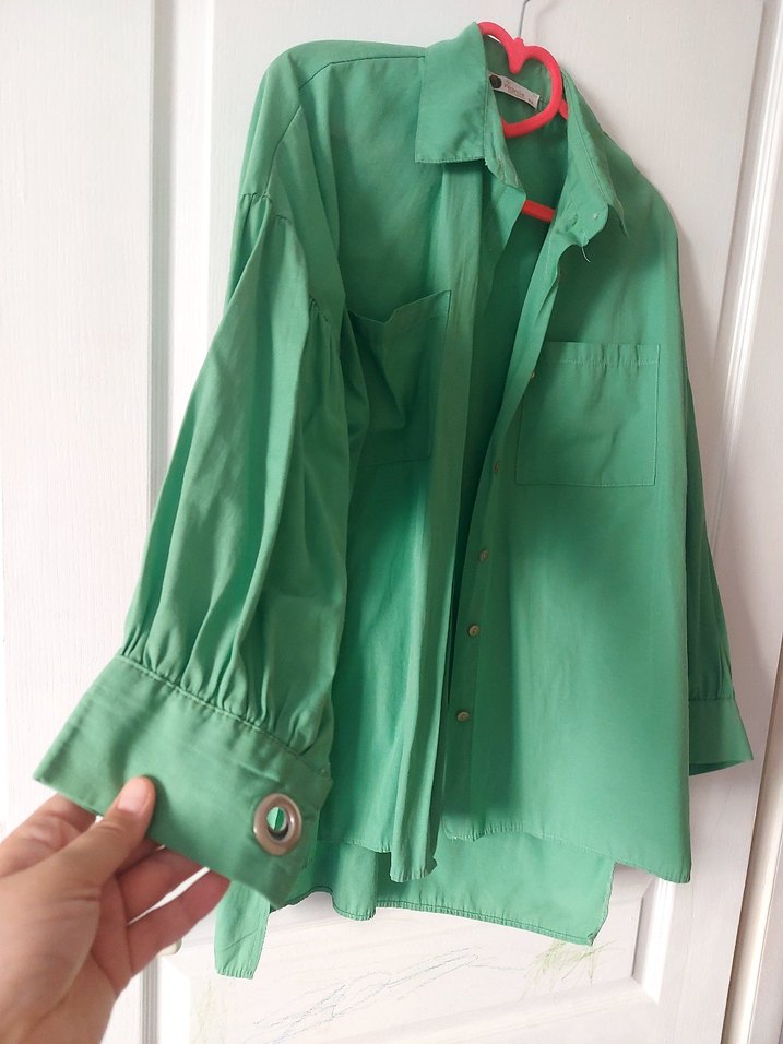 Düğmeli Yeşil Keten Midi Gömlek - Görsel 2