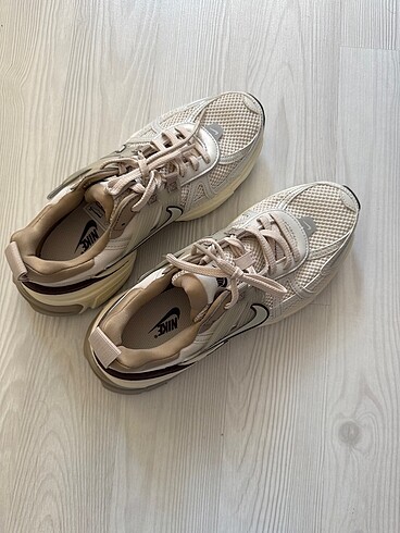 38 Beden Nike ayakkabı