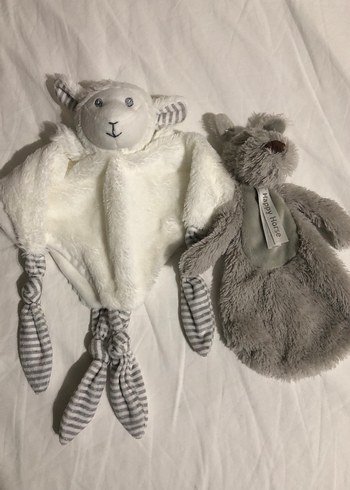 Gri ve Beyaz Peluş Oyuncak Seti