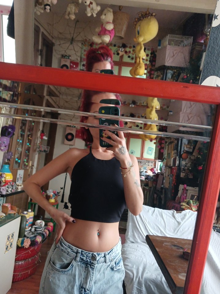 Siyah bağlamalı crop - Görsel 5