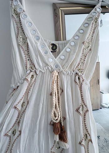Beyaz Nakışlı Bohem Uzun Elbise - Görsel 7