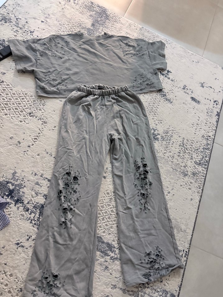 Eşofman takım yırtık detaylı - Görsel 2