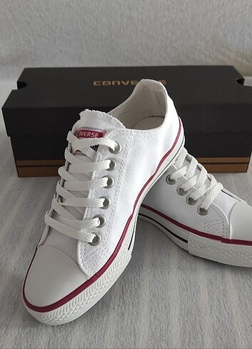 Uygun fiyatlı Converse 36