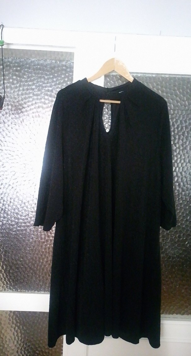 Uzun Siyah Kadın Elbise - Görsel 3