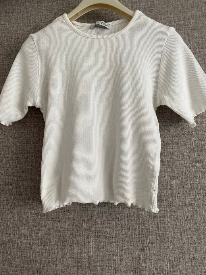 Kısa Kollu Beyaz Keten Tişört - Görsel 3