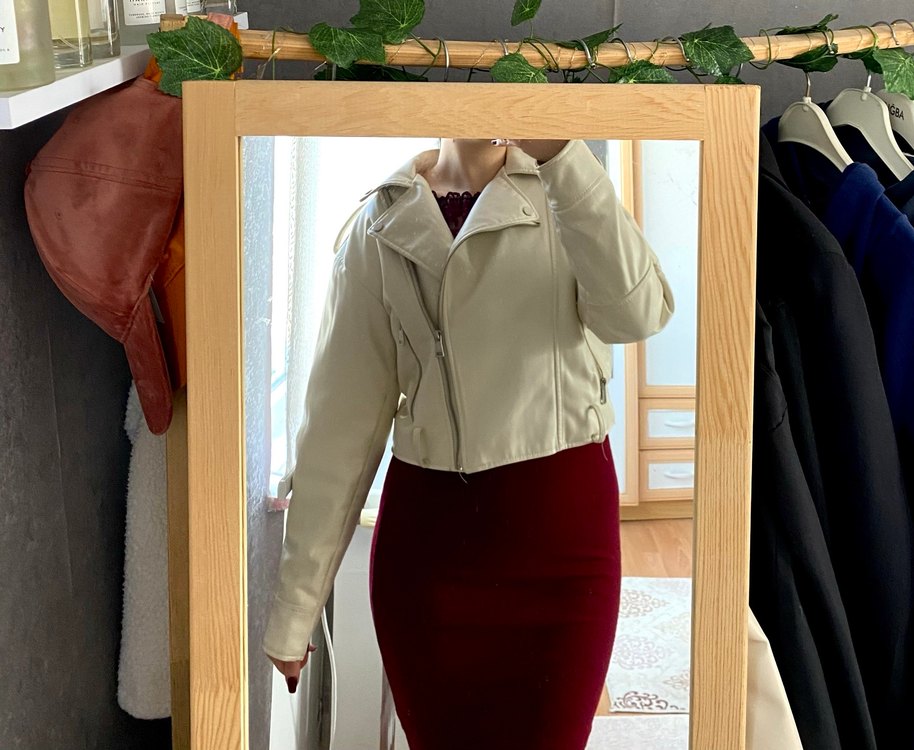 Beyaz Deri Kemerli Kadın Ceket - Görsel 3