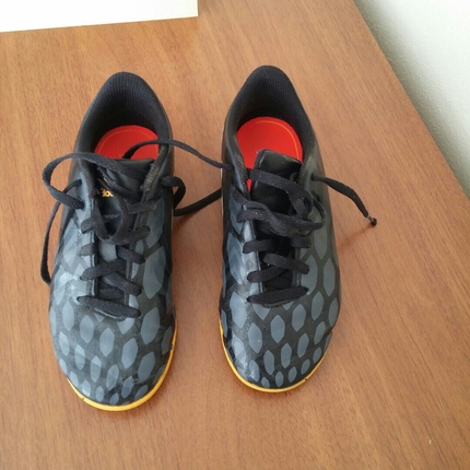adidas krampon