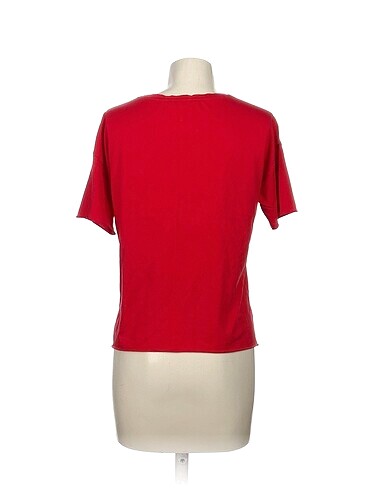 s Beden Diğer T-shirt %70 İndirimli.