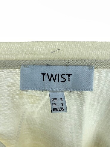 s Beden çeşitli Renk Twist T-shirt %70 İndirimli.