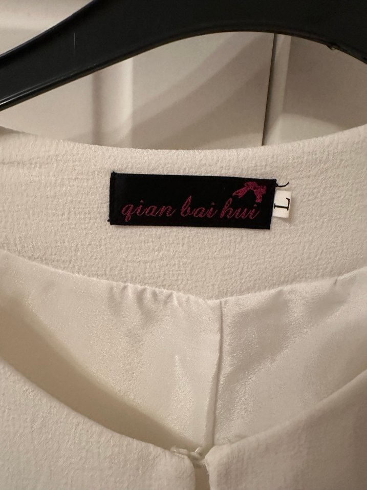 Çiçek Desenli Beyaz ceket - Görsel 2