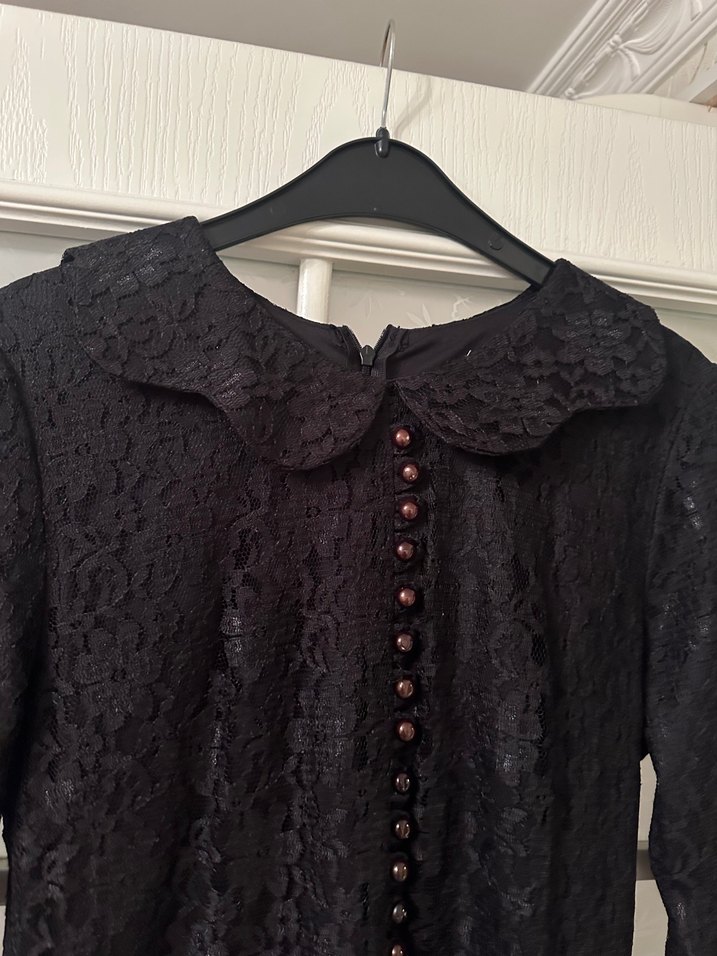 Dantel Detaylı Uzun Siyah Elbise - Görsel 4