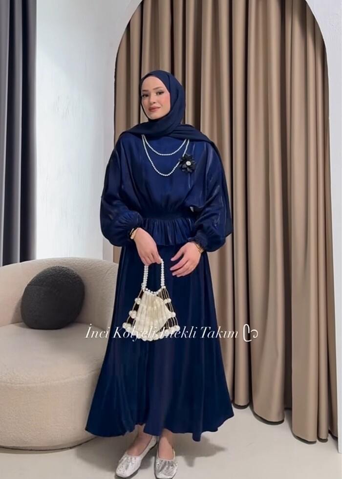 İnci kolyeli etek takım - Görsel 4