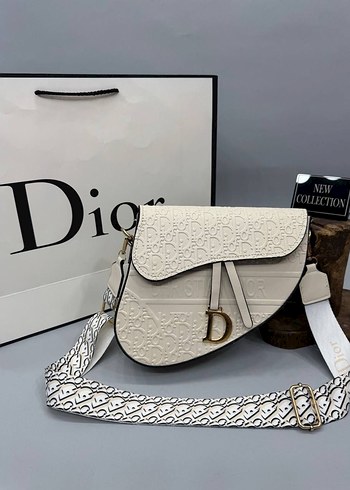 Dior Siyah Nakışlı Deri Kadın Çanta