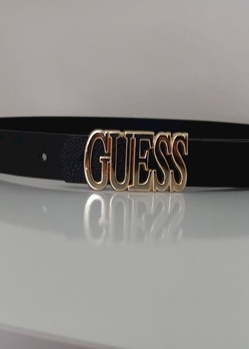 GUESS Kadın Siyah Deri Kemer Altın Tokalı - Görsel 2