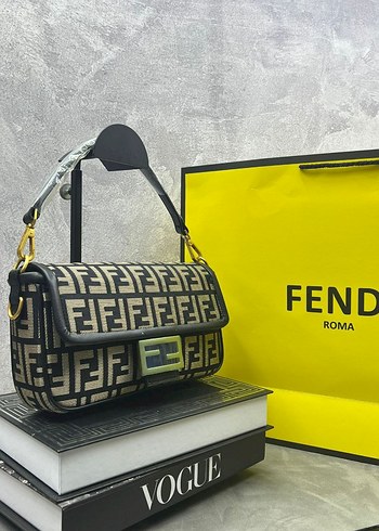 Fendi Roma Kahverengi Deri Kadın Çanta - Görsel 9