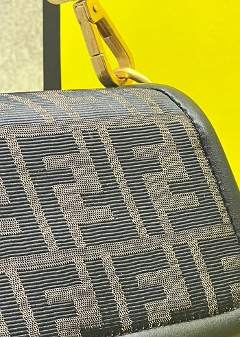 Fendi Roma Kahverengi Deri Kadın Çanta - Görsel 7