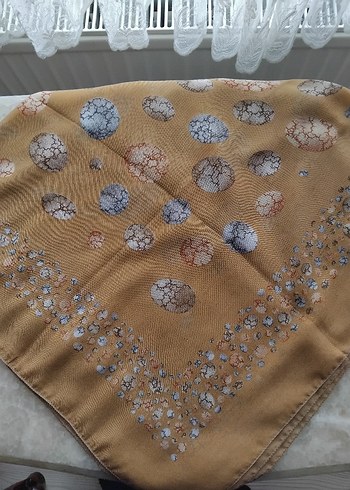 Beden camel Renk pamuklu başörtü desenli