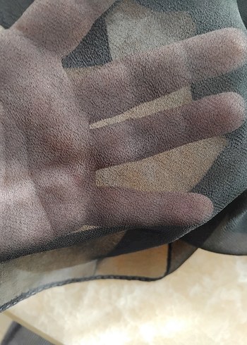 siyah önü pul detaylı şifon şal - Görsel 6