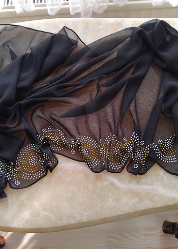 siyah önü pul detaylı şifon şal - Görsel 5