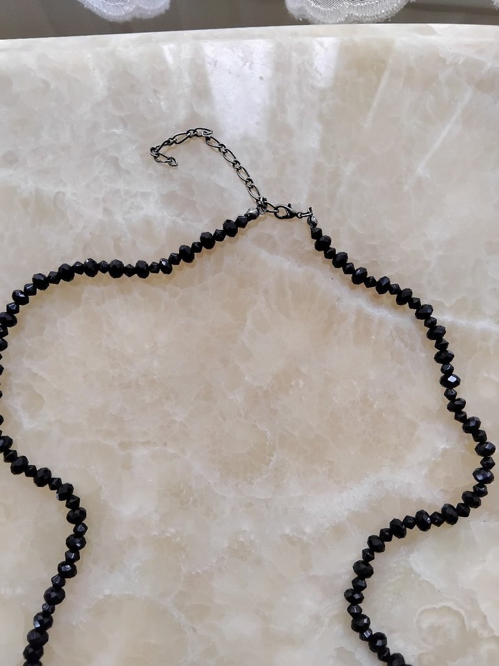 Uzun Siyah Boncuklu Gotik Kolye - Görsel 5