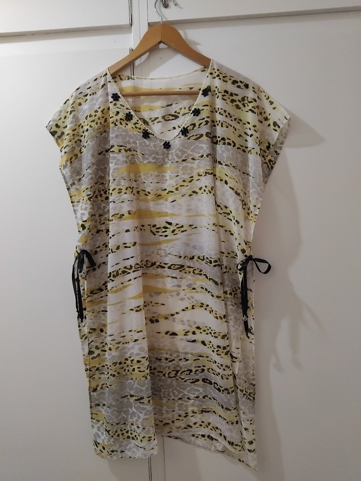 mayo ve bikini üzerine pareo - Görsel 3