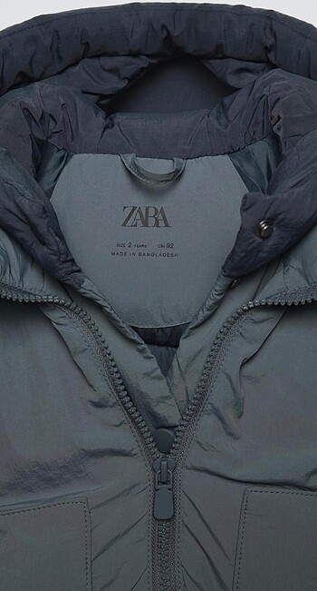 Zara Zara üç yaş şişme mont