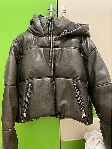 Zara mont
