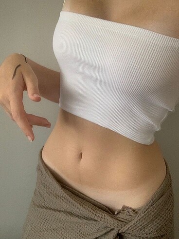 Beyaz Straplez crop