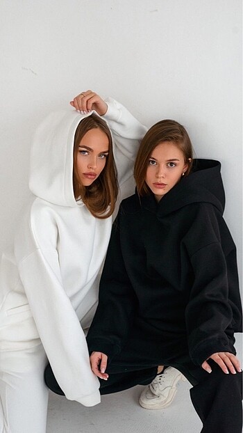 Kapüşonlu sweatshirt