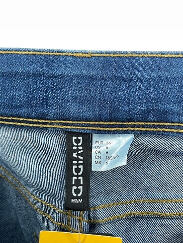 36 Beden lacivert Renk H&M Jean / Kot %70 İndirimli.