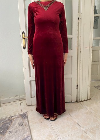Bordo Uzun Kadife Elbise V Yakalı