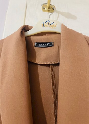 Bej Uzun Kuşaklı Kadın Klasik Ceket - Görsel 2