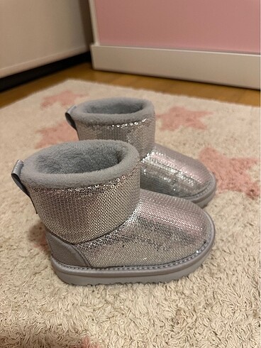 Ugg çocuk