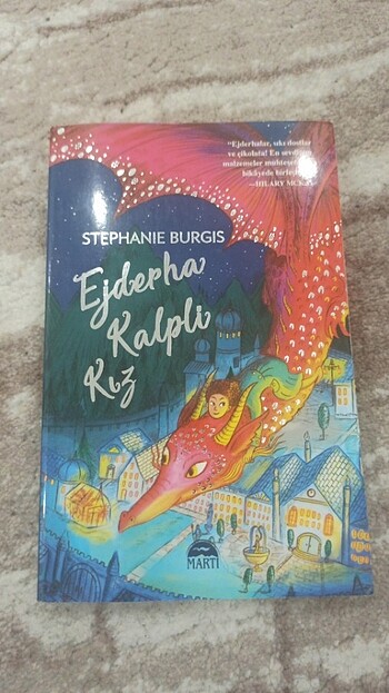 Ejderha kalpli kız
