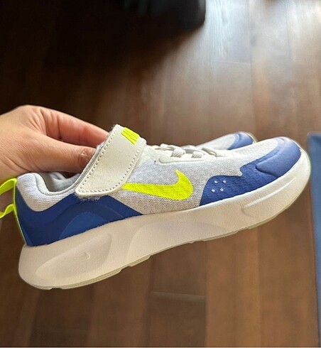 28 Beden Nike spor ayakkabı