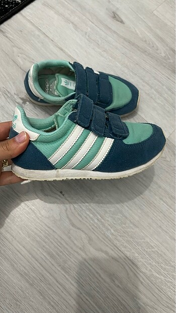 Adidas ayakkabı