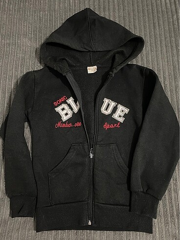 5 yaş uyumlu kapişonlu sweatshirt