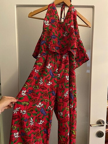 Zara Zara çiçekli tulum